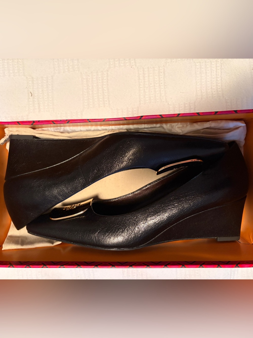 Tory Burch Black Leather Wedges 7.5 Like New